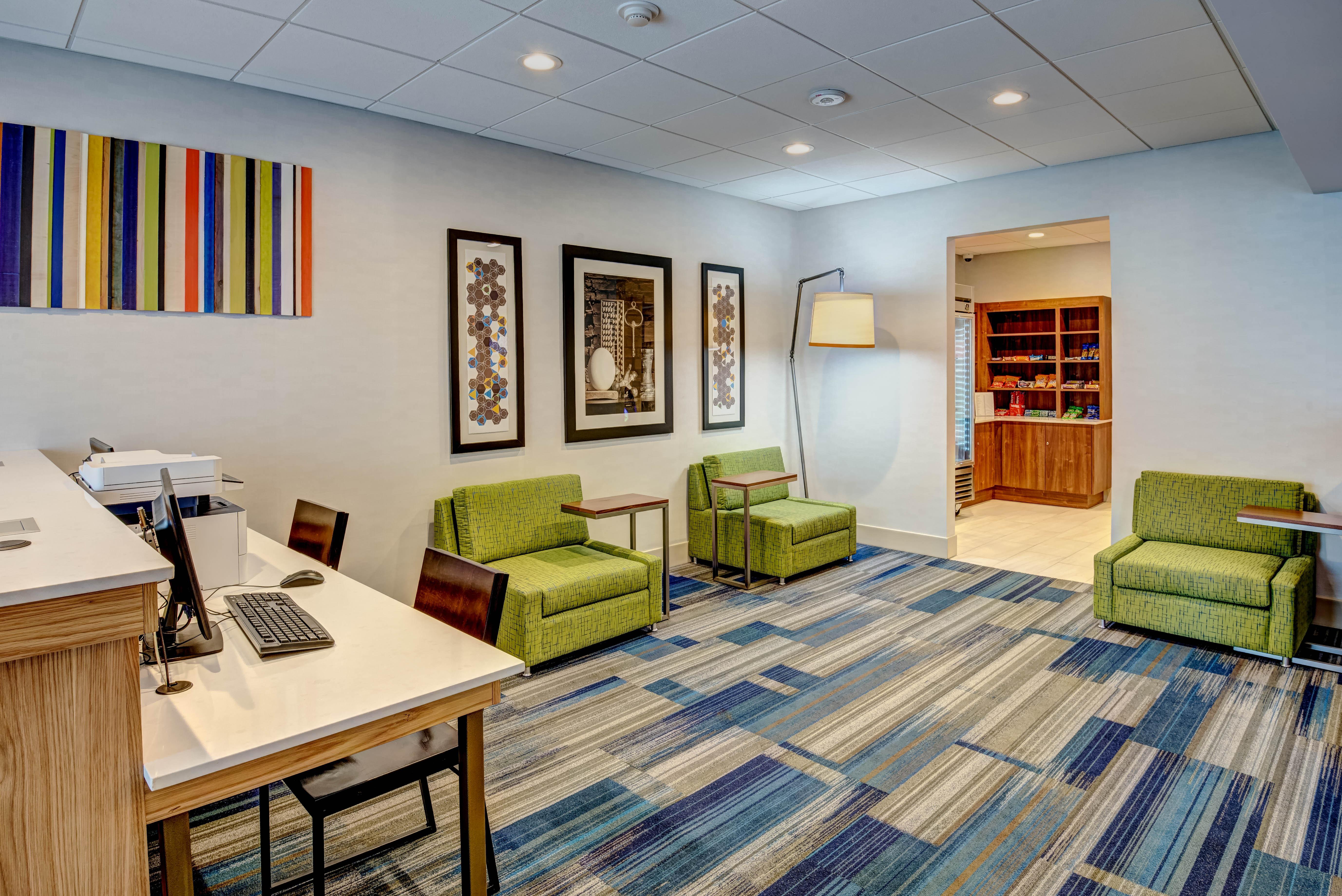 Holiday Inn Express Woodbridge By Ihg Avenel Luaran gambar