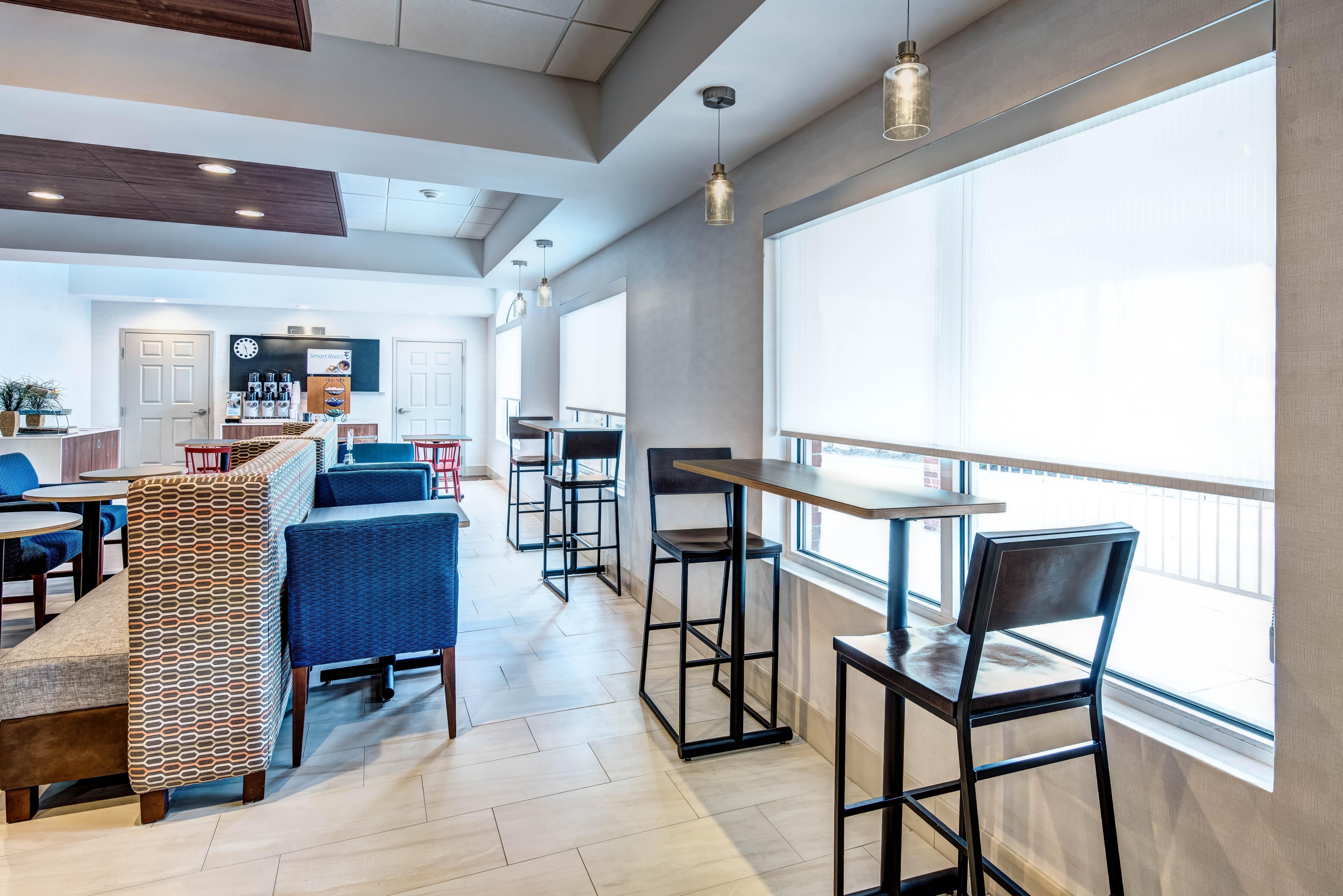 Holiday Inn Express Woodbridge By Ihg Avenel Luaran gambar