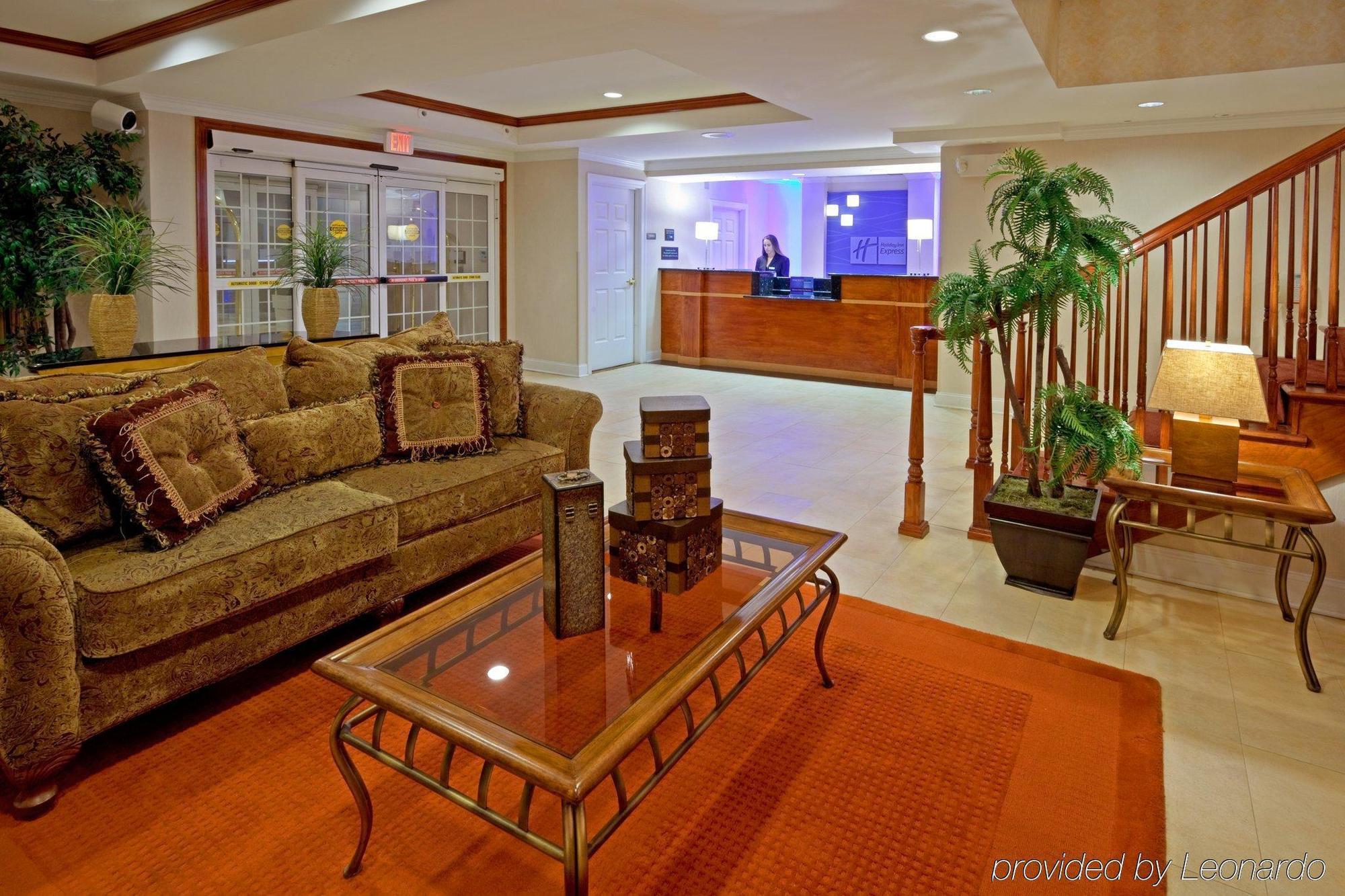 Holiday Inn Express Woodbridge By Ihg Avenel Dalaman gambar